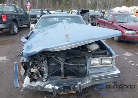1984 Cadillac Seville z USA, uszkodzony, nr VIN 1G6AS6989EE826093